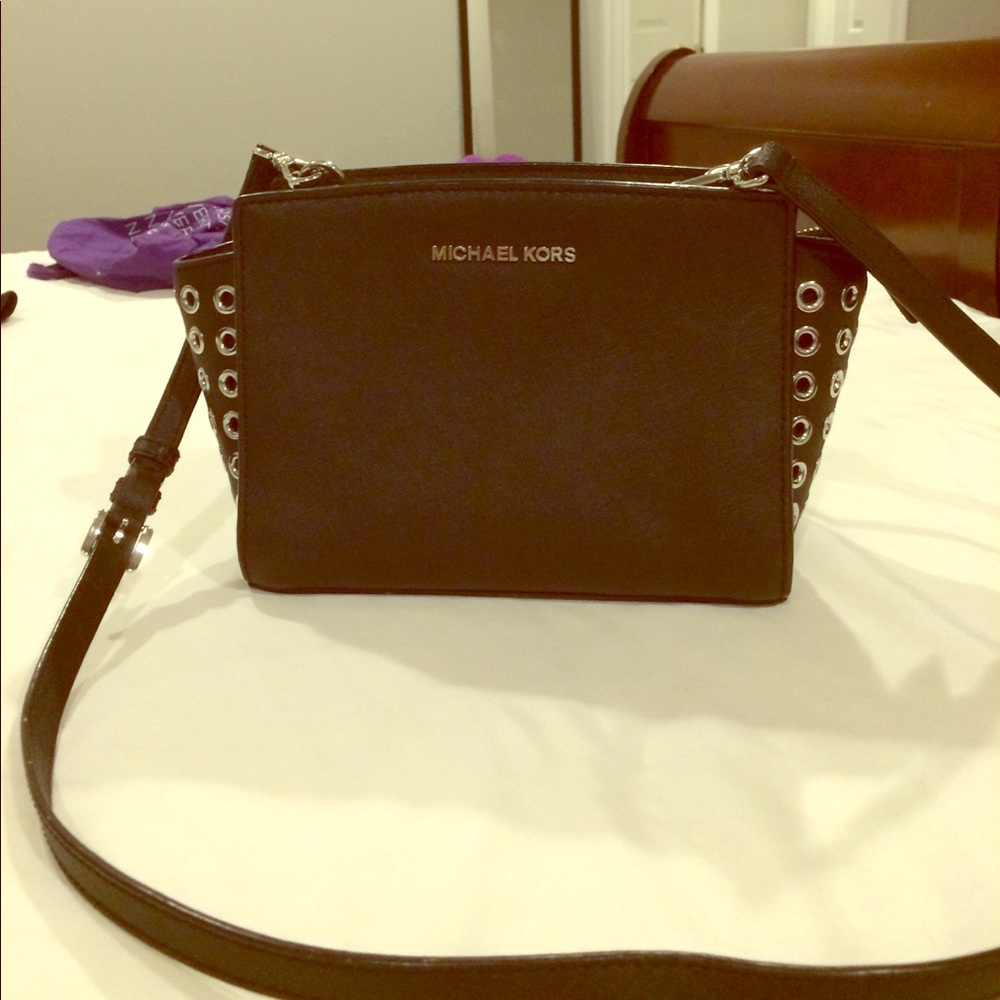 Michael Kors Medium Selma Crossbody
